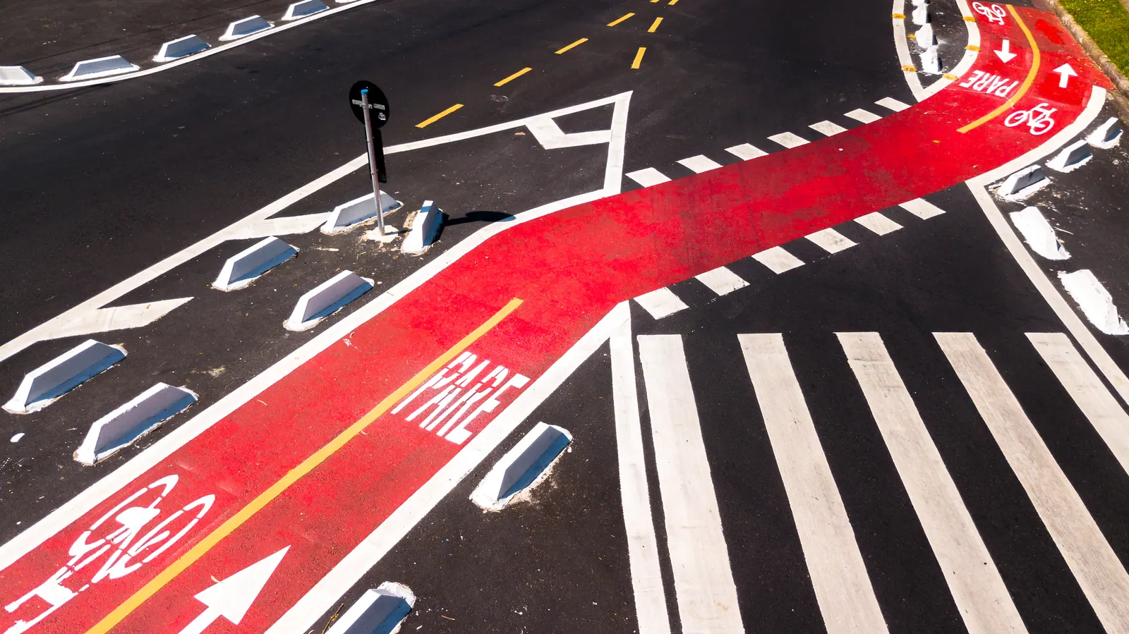 Red city cycle lane representing local routes and local search visibility for law firms